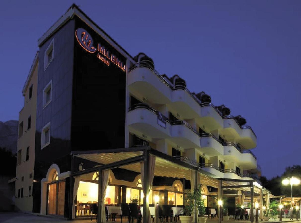 Hotel Milenij Makarská Exteriér fotografie