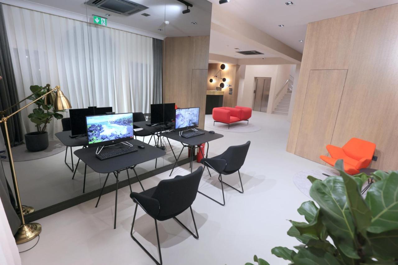 Hotel Milenij Makarská Exteriér fotografie