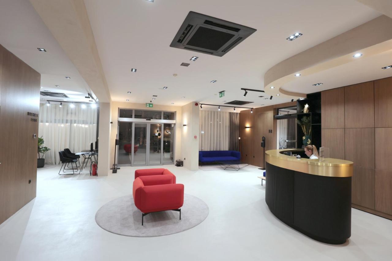 Hotel Milenij Makarská Exteriér fotografie