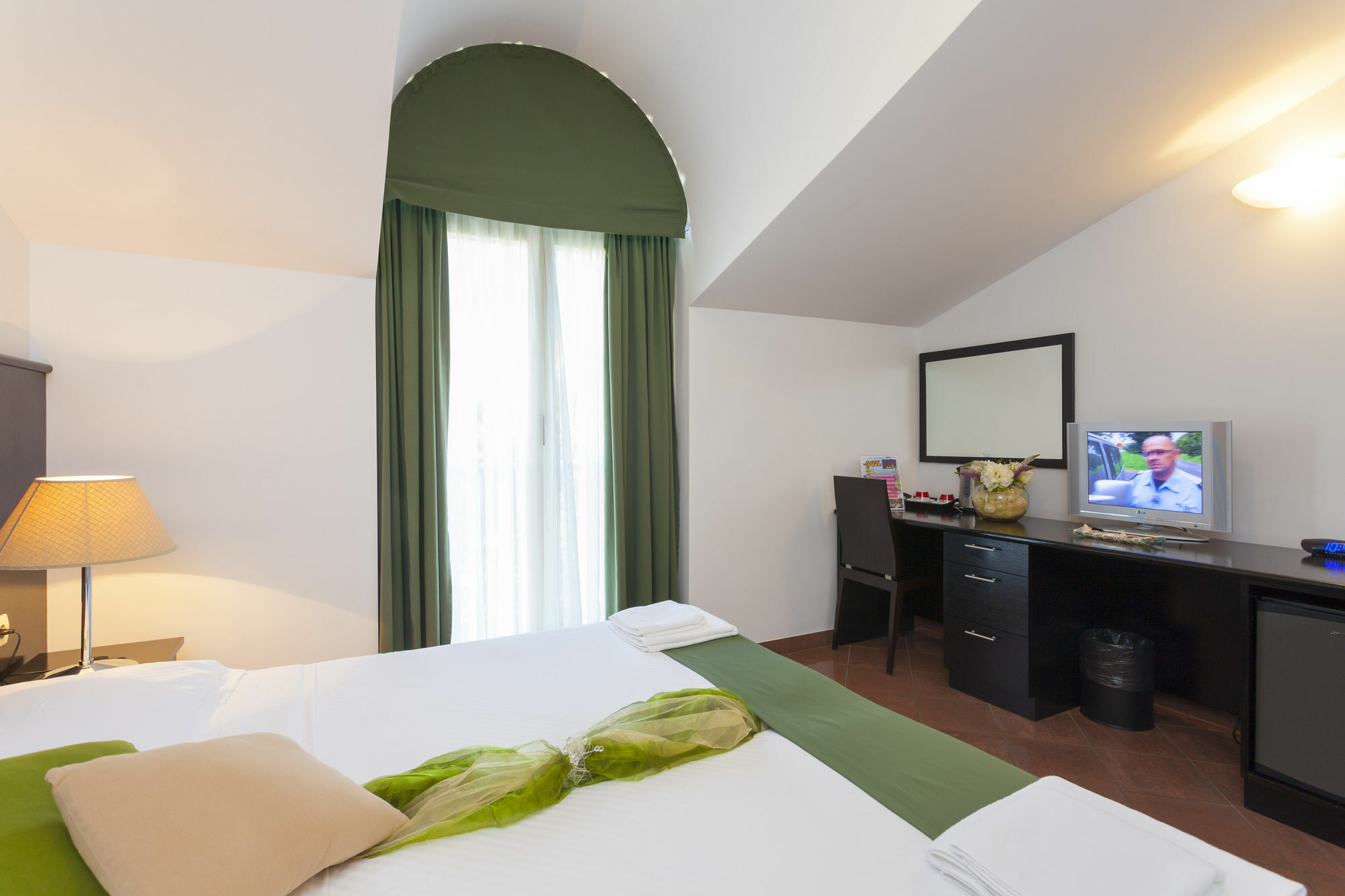 Hotel Milenij Makarská Exteriér fotografie