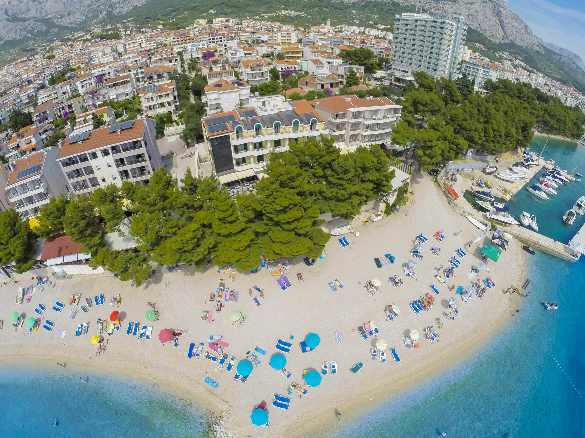 Hotel Milenij Makarská Exteriér fotografie